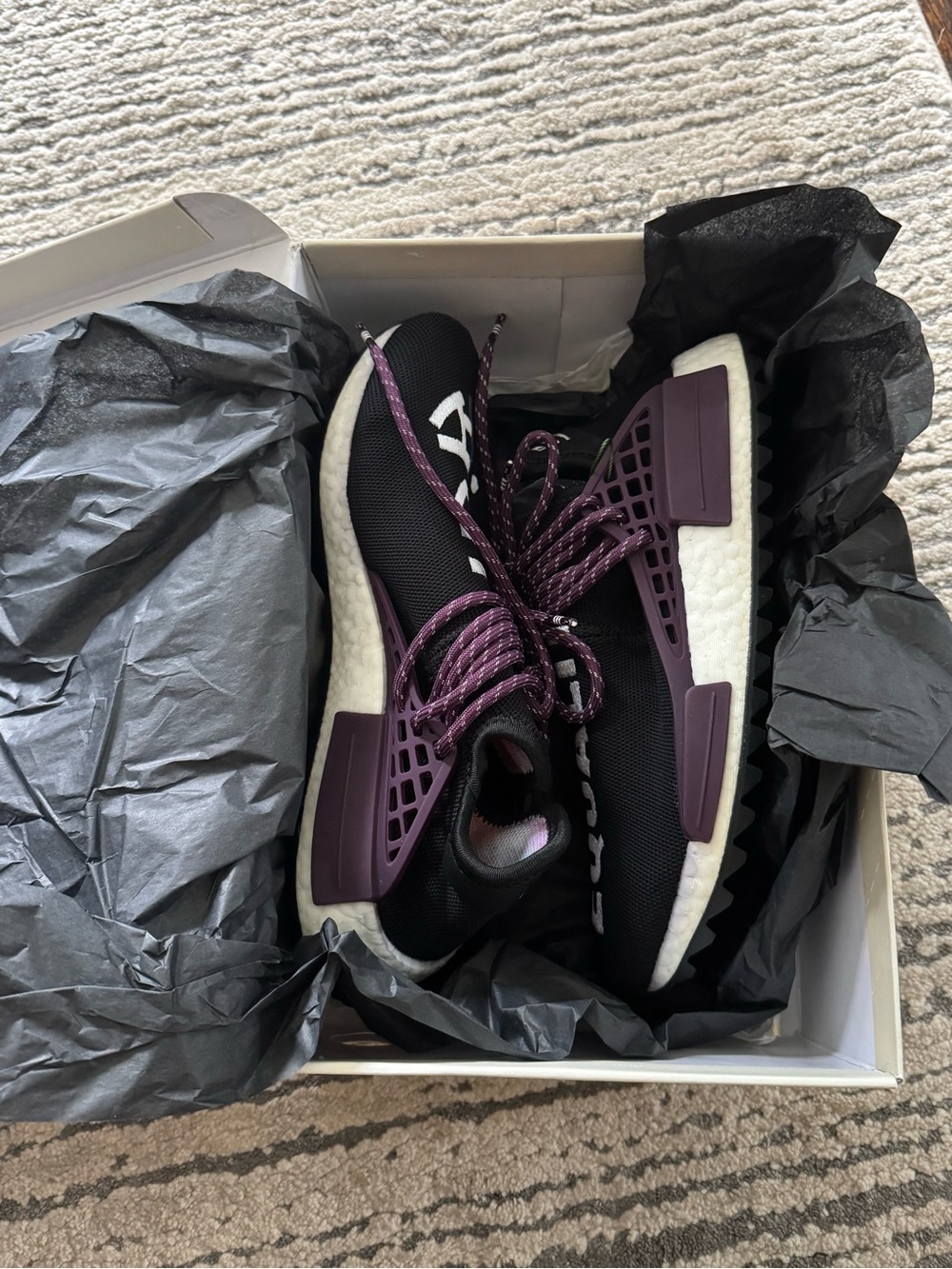 NIB Adidas Pharrell Human Holi Sneakers 2018